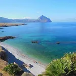 Casa Hibiscus - Fronte Mare *