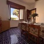 Casa Hibiscus - Fronte Mare Дом отдыха *
