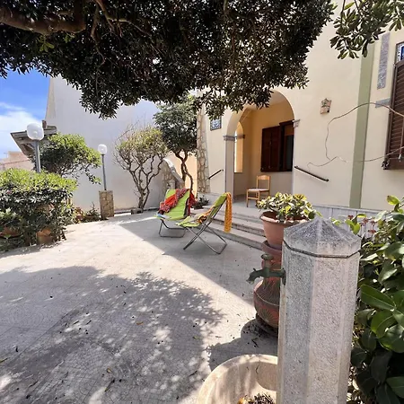 Casa Hibiscus - Fronte Mare Paparella