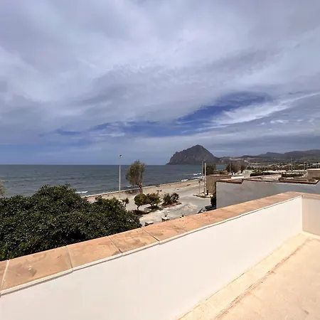 Casa Hibiscus - Fronte Mare